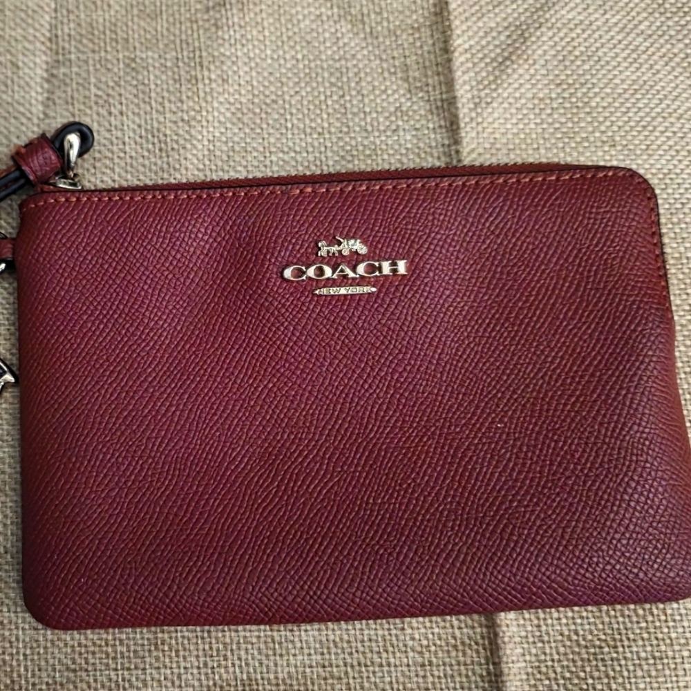 Coach Black Cherry Wristlet- Nwot
